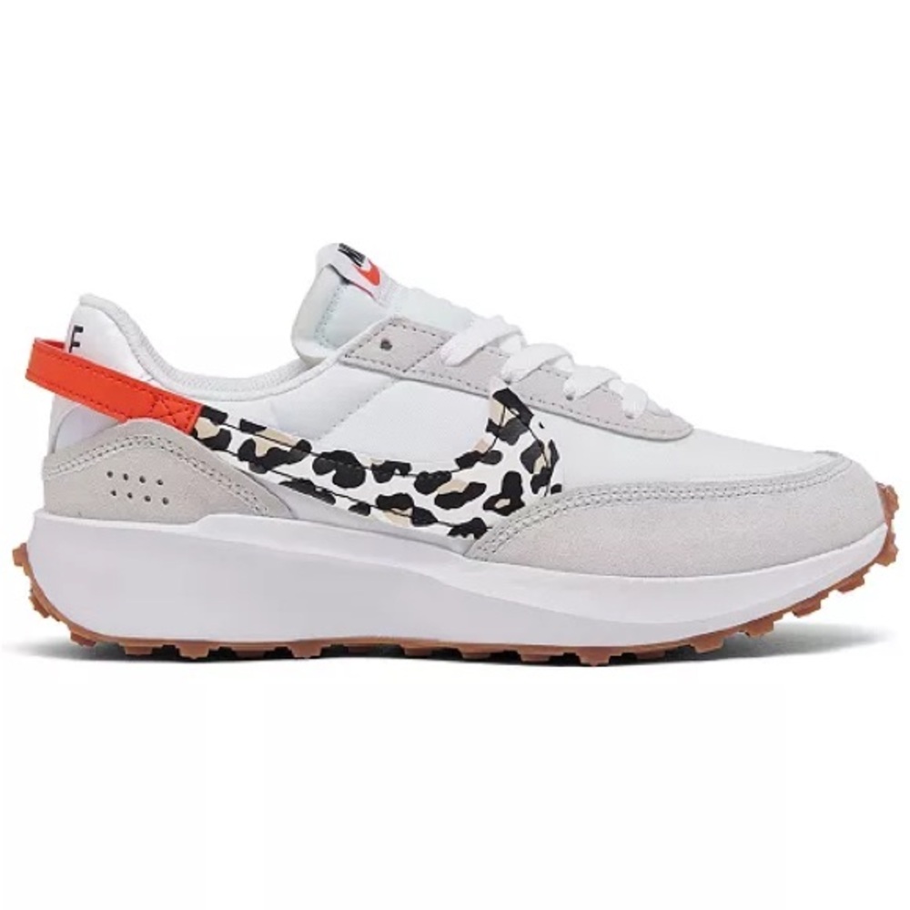 Nike White and Orange Sneakers with Chunky Silhouette NWOT